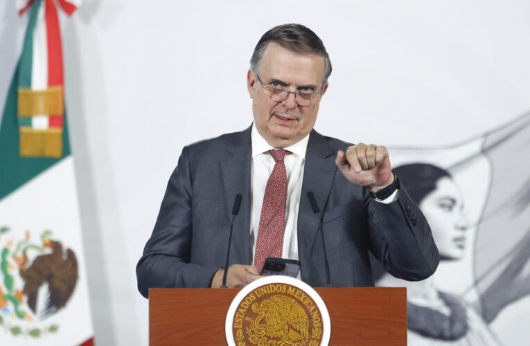Producir más y sustituir importaciones, la apuesta de México: Ebrard