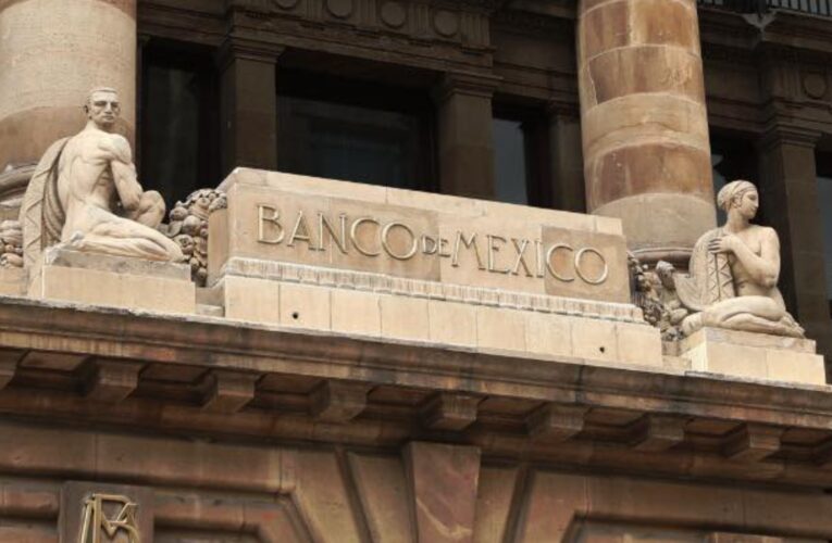 Banxico anticipa pausa en los recortes a tasa de interés